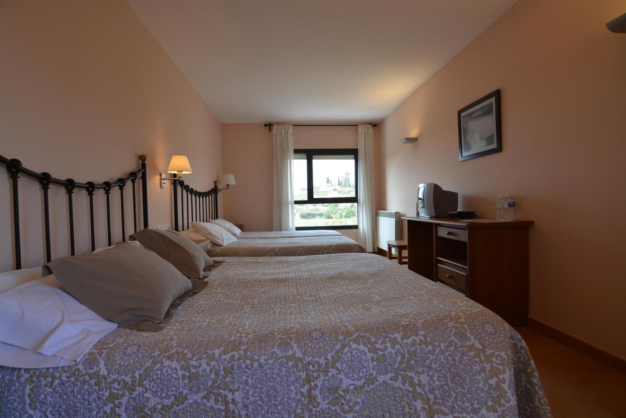 Hotel Era Conte Bierge Oda fotoğraf